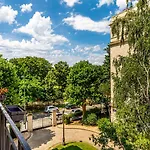 Guestready - Bel Appartement Au 16Eme Arr.